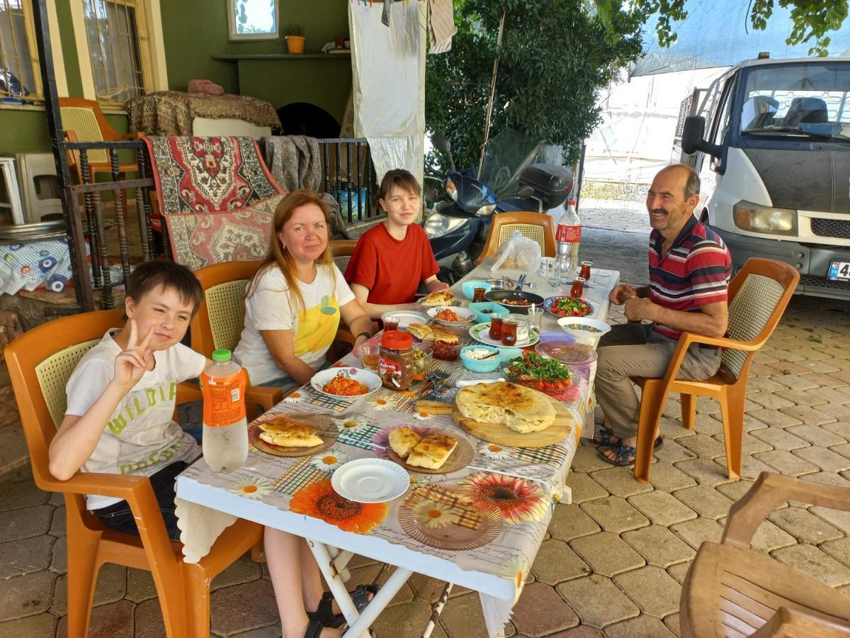 Adventurous Local Hostel Fethiye Eksteriør bilde